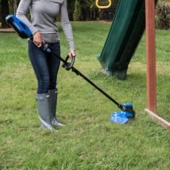 Kobalt String Trimmer With 40 V Max Battery And Charger - 13-15-in 3 Kobalt String Trimmer With 40 V Max Battery And Charger - 13-15-in -Kobalt Tool Shop 46835087b L